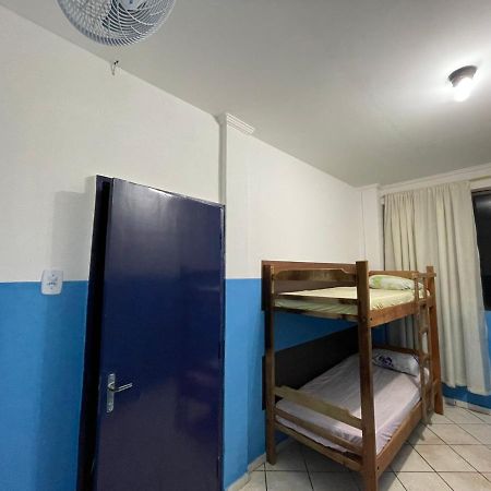 Portaria E Circulacao De Hospedes So Ate 23 Horas - Reabre As 5 Horas - Compartilhado Tompell Hostel Ponta Porã Екстериор снимка